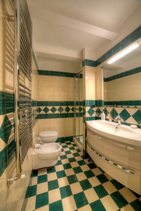 Dama Charming Apartment 100M From Piazza Del Campo Siena Exterior photo